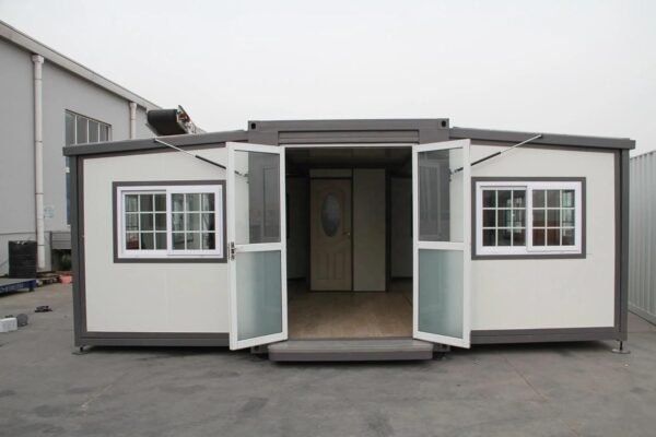19x20ft Portable Prefab Tiny Home Mobile, Expandable, for Various Uses - Hotel, Office, Guard House, Shop, Villa,Warehouse, 19x20FT (3 Bedrooms,1 Living Room,1 Bathroom,1 Kitchen)