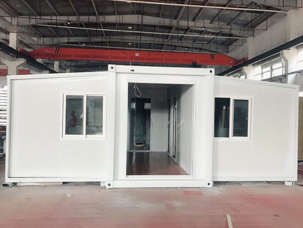 2-Pack 20FT Mobile Expandable Container House Utilities Full Bathroom/Bedroom