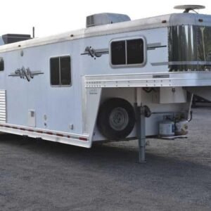 2006 Platinum 8410LQ 4 Horse Trailer with 9' Short Wall