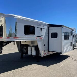 2015 Lakota Bighorn Edition 8414 4 Horse Trailer With Living Quarters “1 Slide”