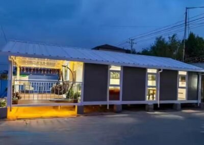 20ft 30ft 40ft Prefab Tiny Homes for Sale Expandable Container House with 2 Bedrooms Modular Design Durable Steel Construction Tiny Houses to Live in for Adults Residents with...