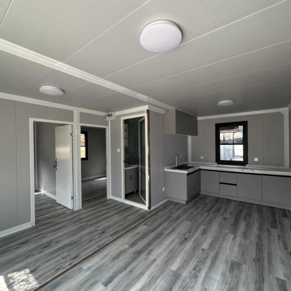 Mobile 40ft Expandable Container House 20ft 30ft 40ft 2 3 4 Bedrooms Folding Tiny House Prefabricated Container Tiny Homes for Sale