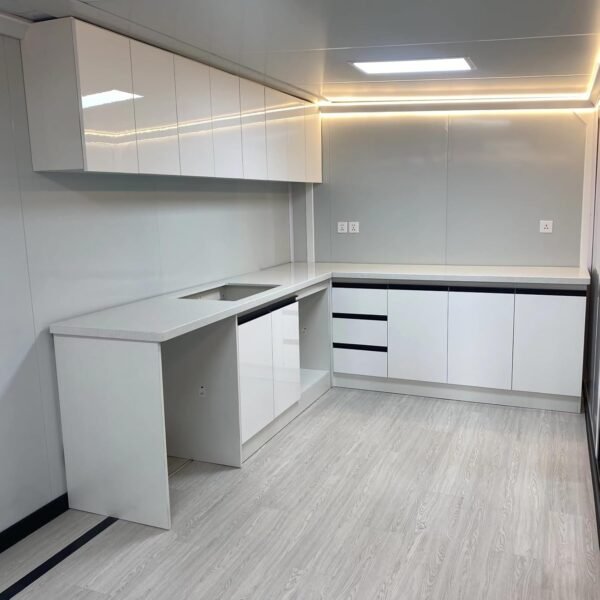 Mobile 40ft Expandable Container House 20ft 30ft 40ft 2 3 4 Bedrooms Folding Tiny House Prefabricated Container Tiny Homes for Sale