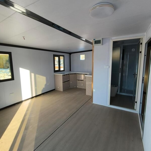 Portable Prefab Tiny Home 20ft Foldable Modular House with 2/3/4 Bedroom 1 Full Equipped Bathroom & Kitchen, Prefabricated Container Houses for Sale,40ft Cabin Homes,Folding...